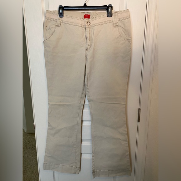 Mossimo Supply Co. Pants & Jumpsuits Mossimo S 7 Snap Zip Khaki